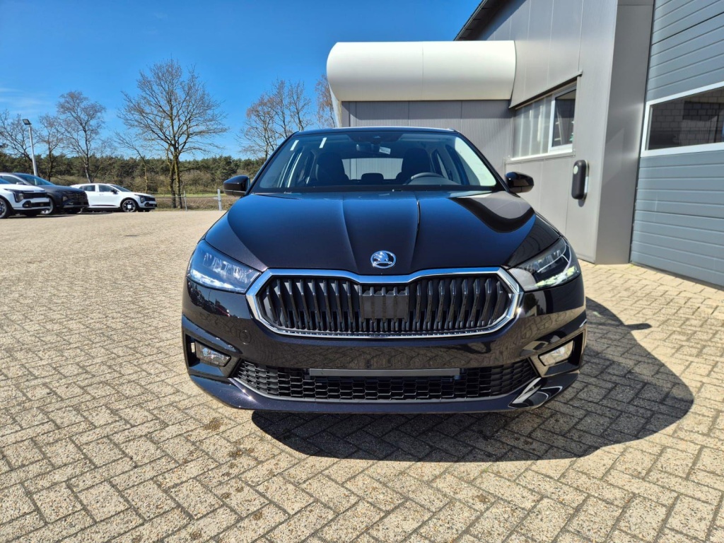 SKODA Fabia 1.0 Gasoline 95hp - ref: 7-60959 - Photo 8