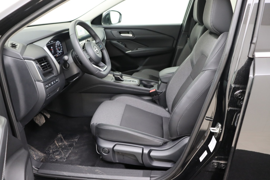 NISSAN Qashqai N-Connecta Winter Comfort (MY24) 1.3 DIG-T MHEV 158 hp Xtronic  - ref: 7-61176 - Photo 13