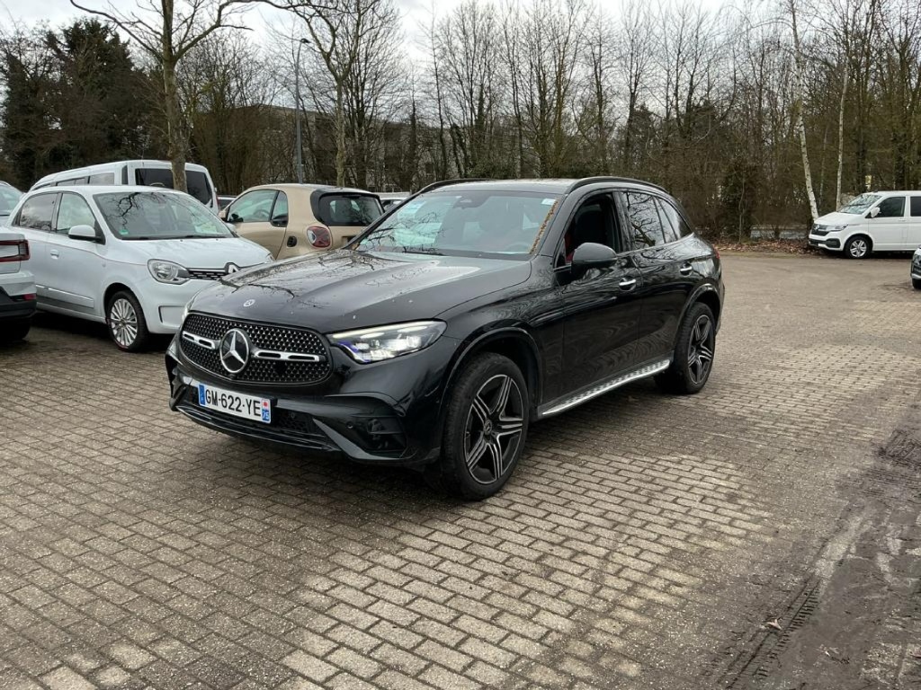 MERCEDES GLC AMG-Line 400 4Matic - ref: 7-61199 - Photo 2