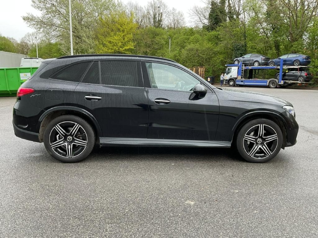 MERCEDES GLC AMG-Line 300 4Matic - ref: 7-61200 - Photo 5
