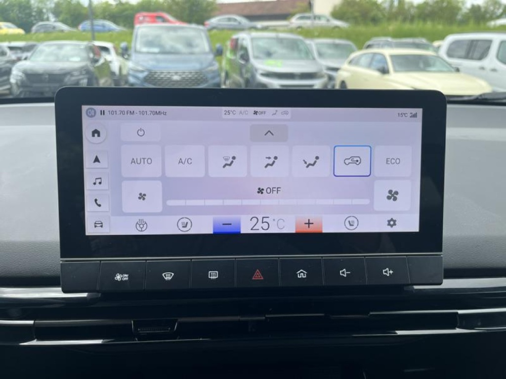 MG MG4 150 kW Luxury 64 kWh Elektro 204hp - ref: 7-61260 - Photo 17