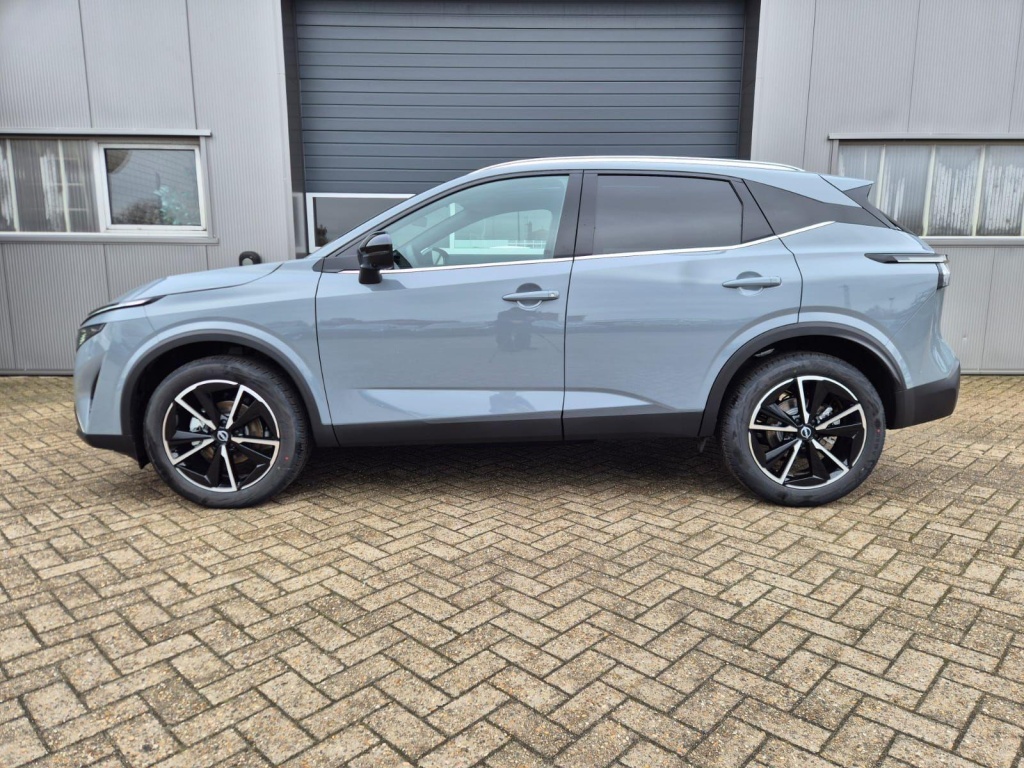 NISSAN Qashqai 1.3 Gasoline 158hp - ref: 7-61280 - Photo 2