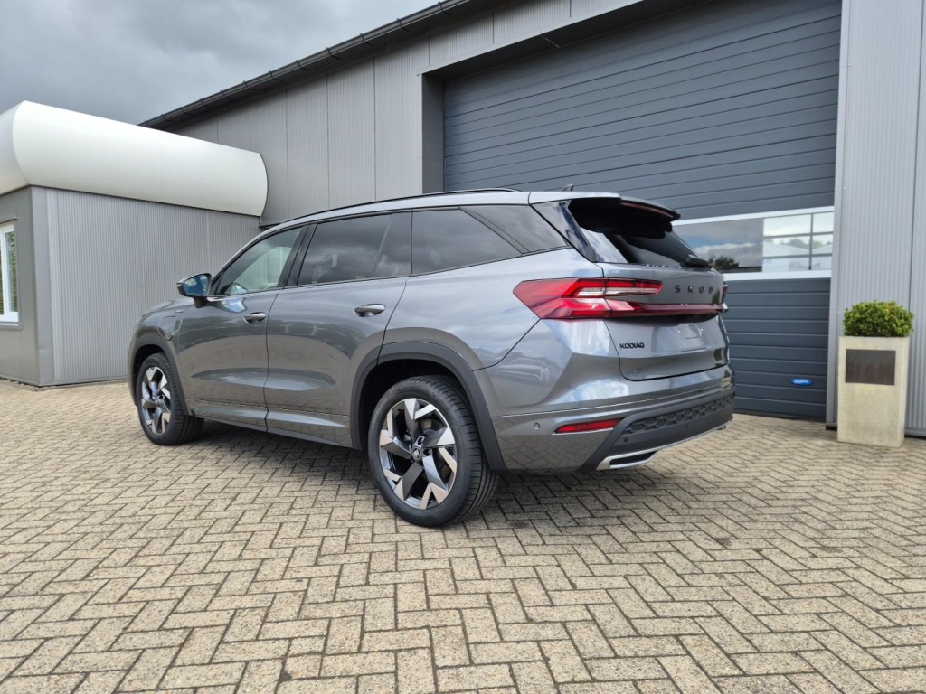 SKODA Kodiaq 1.5 Hybrid 204hp DSG - ref: 7-61393 - Photo 3