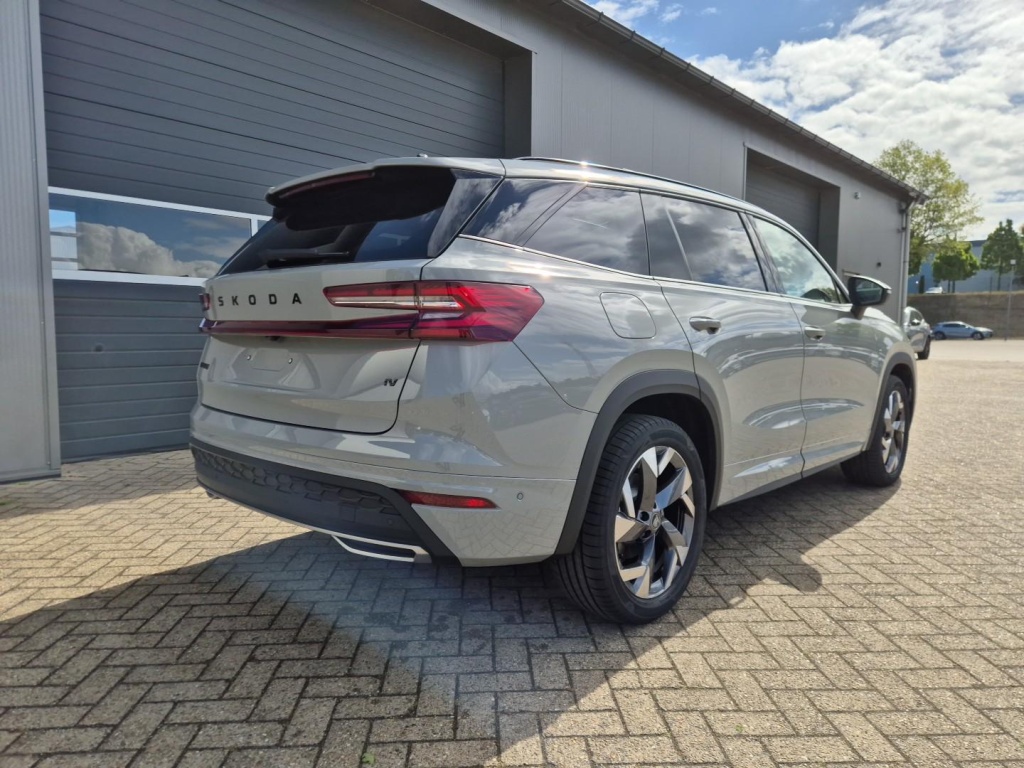 SKODA Kodiaq 1.5 Hybrid 204hp DSG - ref: 7-61394 - Photo 5