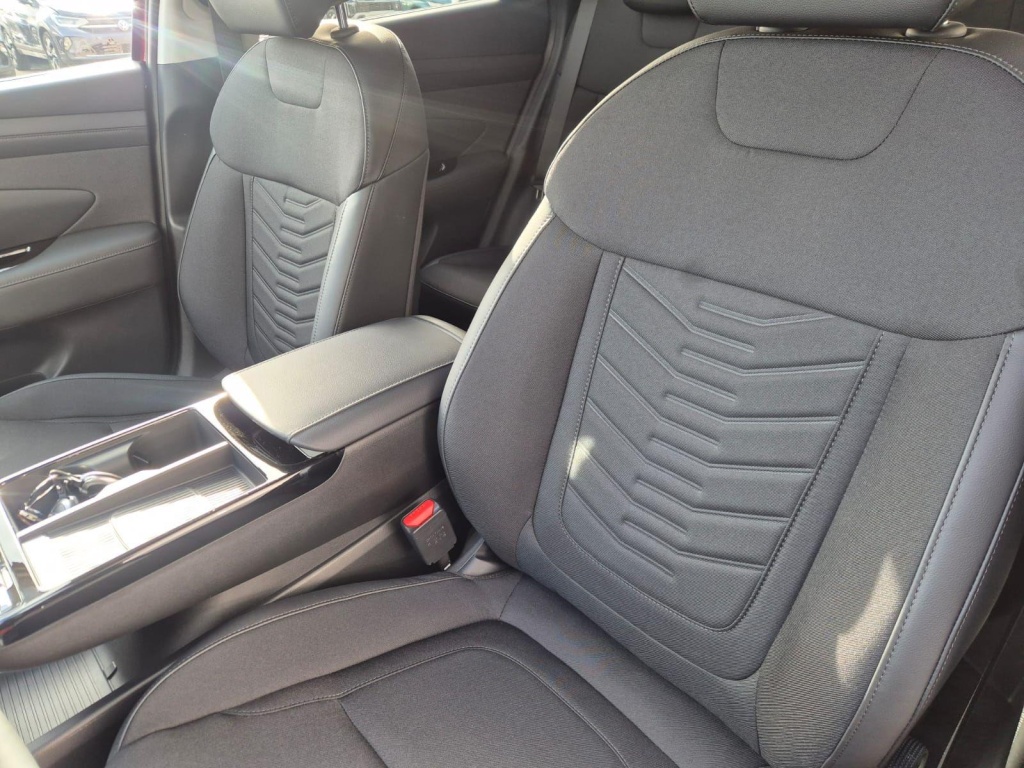 HYUNDAI Tucson 1.6 Gasoline 150hp - ref: 7-61548 - Photo 11