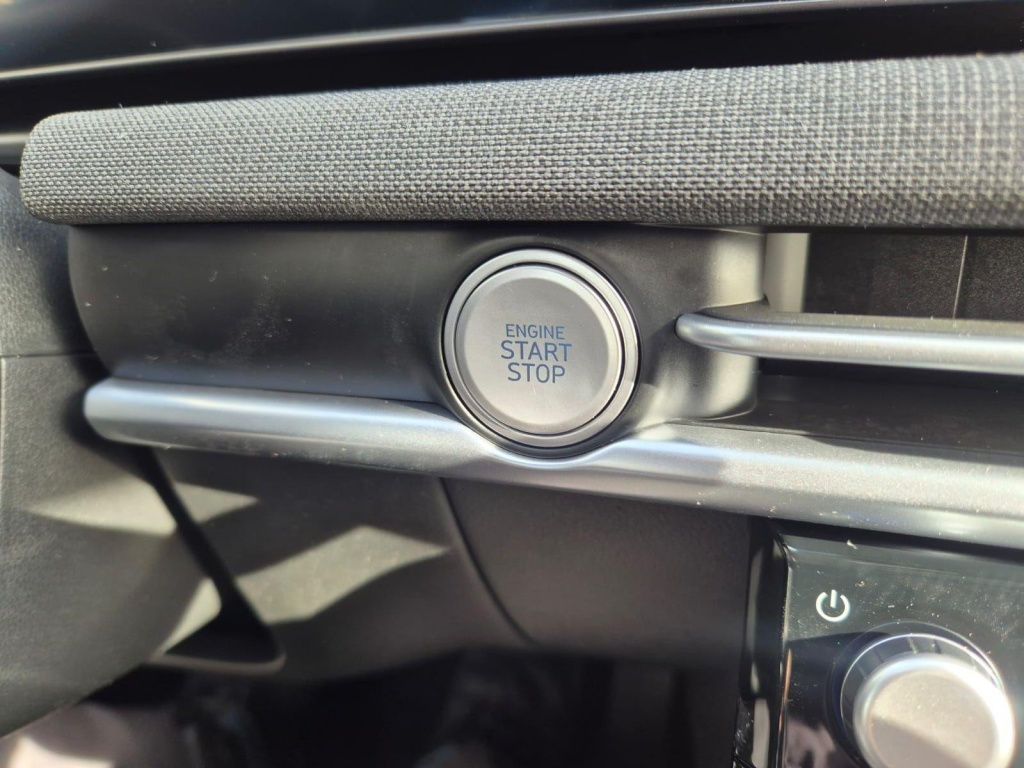 HYUNDAI Tucson 1.6 Gasoline 150hp - ref: 7-61548 - Photo 16