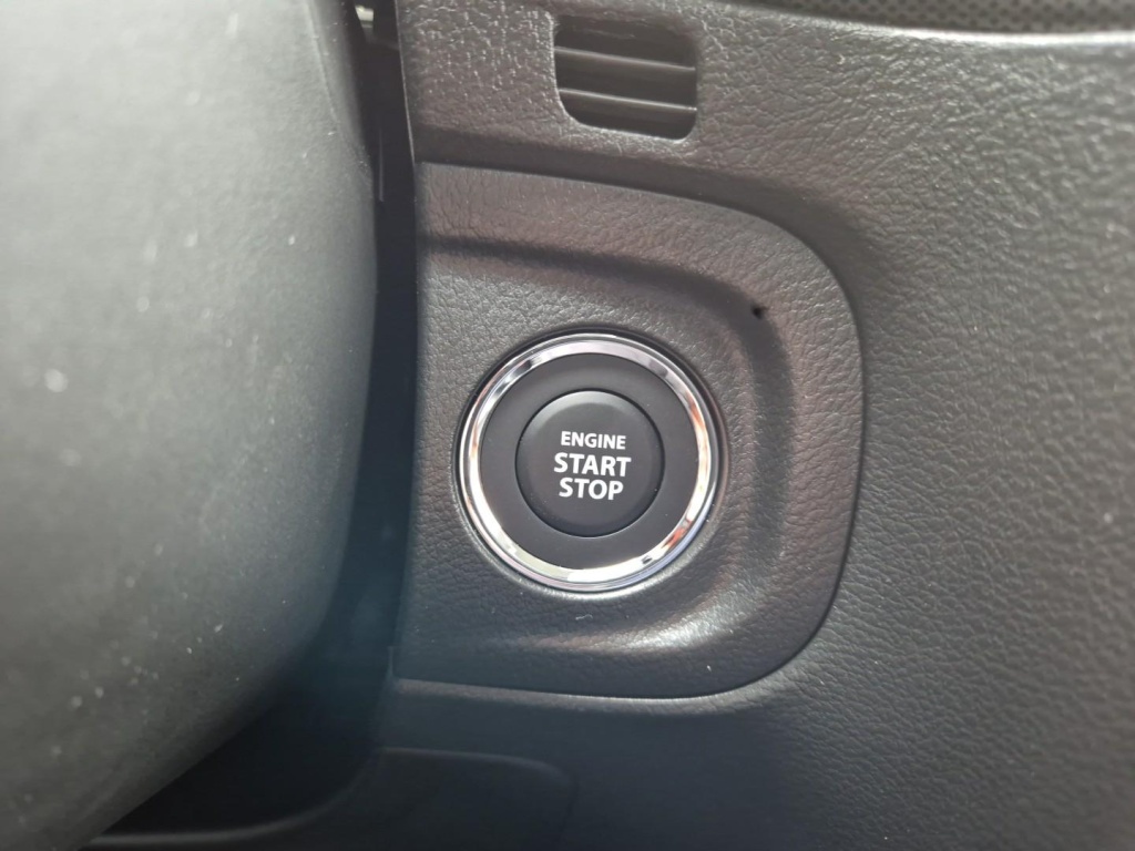 SUZUKI Vitara Comfort+ 1.4 Gasoline 110hp 4x4 - ref: 7-61641 - Photo 16
