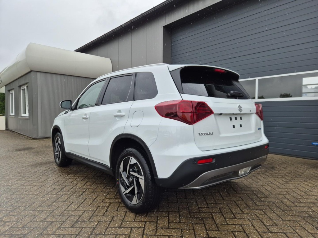 SUZUKI Vitara Comfort+ 1.4 Gasoline 110hp 4x4 - ref: 7-61642 - Photo 3