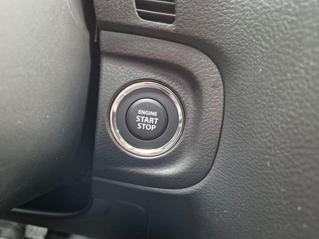 SUZUKI Vitara Comfort+ 1.4 Gasoline 110hp 4x4 - ref: 7-61643 - Photo 17
