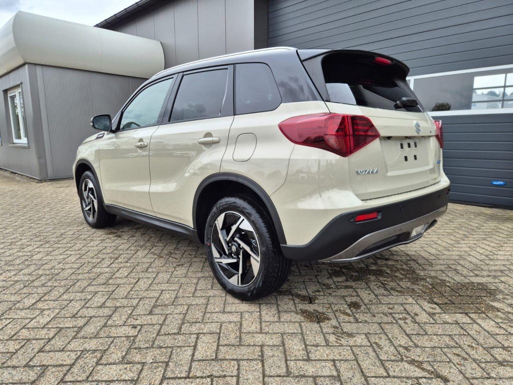 SUZUKI Vitara Comfort+ 1.4 Gasoline 110hp 4x4 - ref: 7-61643 - Photo 3