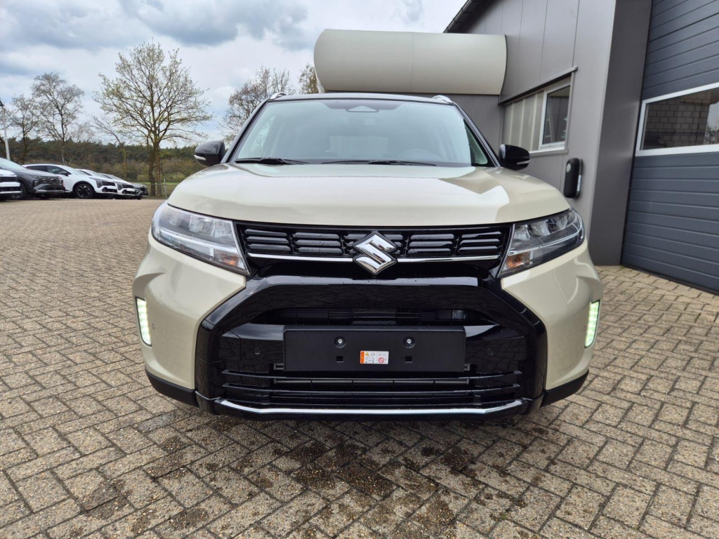 SUZUKI Vitara Comfort+ 1.4 Gasoline 110hp 4x4 - ref: 7-61643 - Photo 8