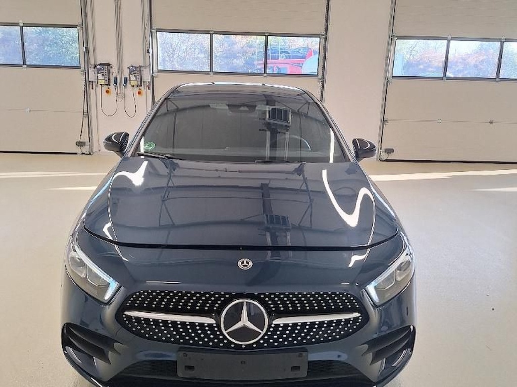 MERCEDES Classe A AMG-Line 250 e - ref: 7-61873 - Photo 3