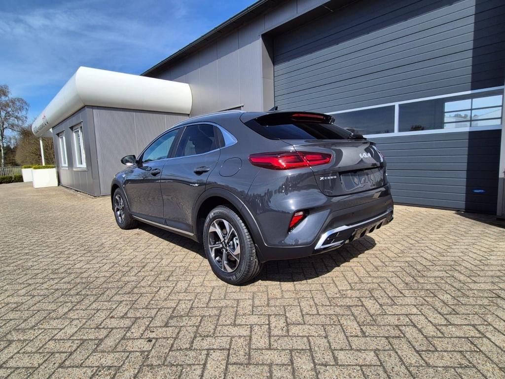 KIA Xceed 1.6 Gasoline 150hp - ref: 7-61998 - Photo 3