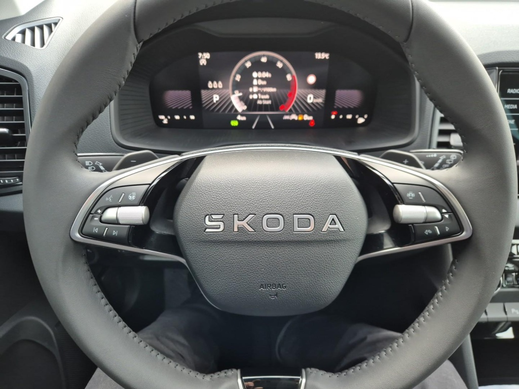 SKODA Karoq 1.5 Gasoline 150hp DSG - ref: 7-62458 - Photo 15