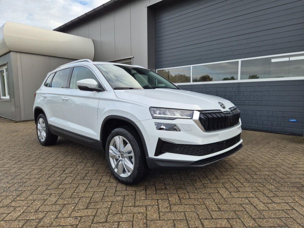 SKODA Karoq 1.5 Gasoline 150hp DSG - ref: 7-62458 - Photo 7