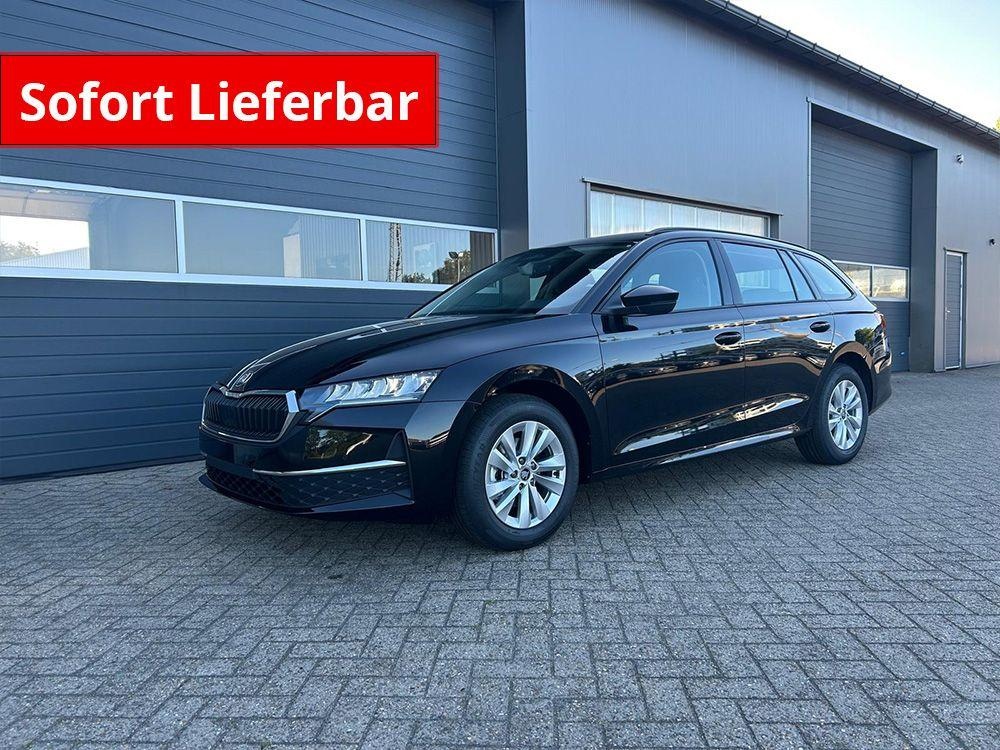 SKODA Octavia Combi 1.5 Gasoline 150hp DSG - ref: 7-62460 - Photo 1