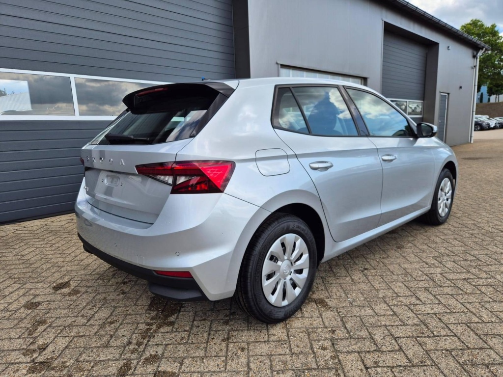 SKODA Fabia Selection 1.0 Gasoline 116hp DSG - ref: 7-62957 - Photo 5