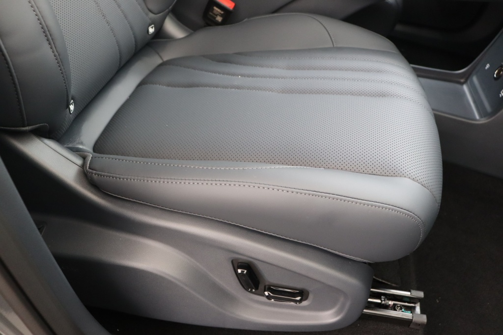 GEELY Starray Launch Edition 1,5 PHEV 257 hp - ref: 7-63153 - Photo 15