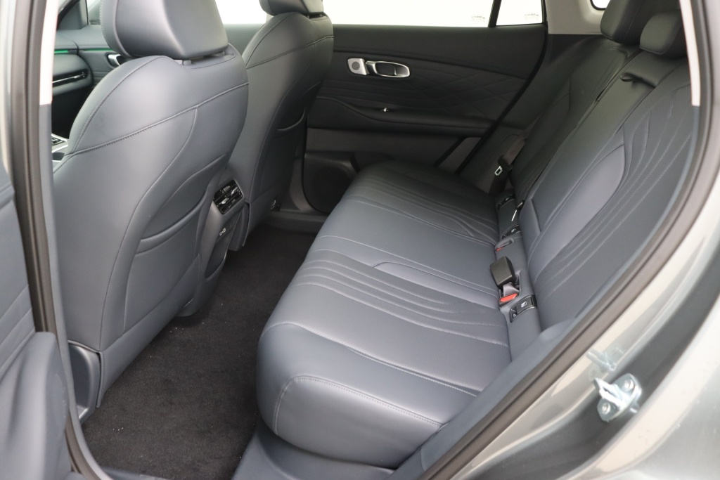 GEELY Starray Launch Edition 1,5 PHEV 257 hp - ref: 7-63153 - Photo 16