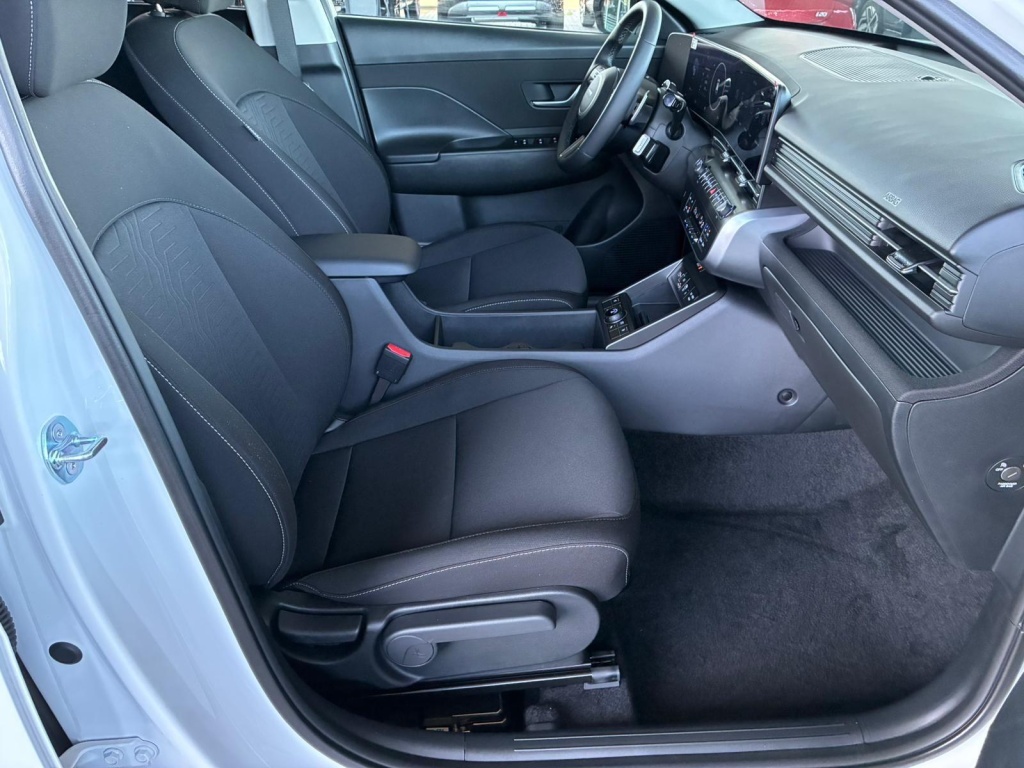 HYUNDAI Kona Comfort Plus 1.6 T-GDI DCT 4WD - ref: 7-63352 - Photo 9