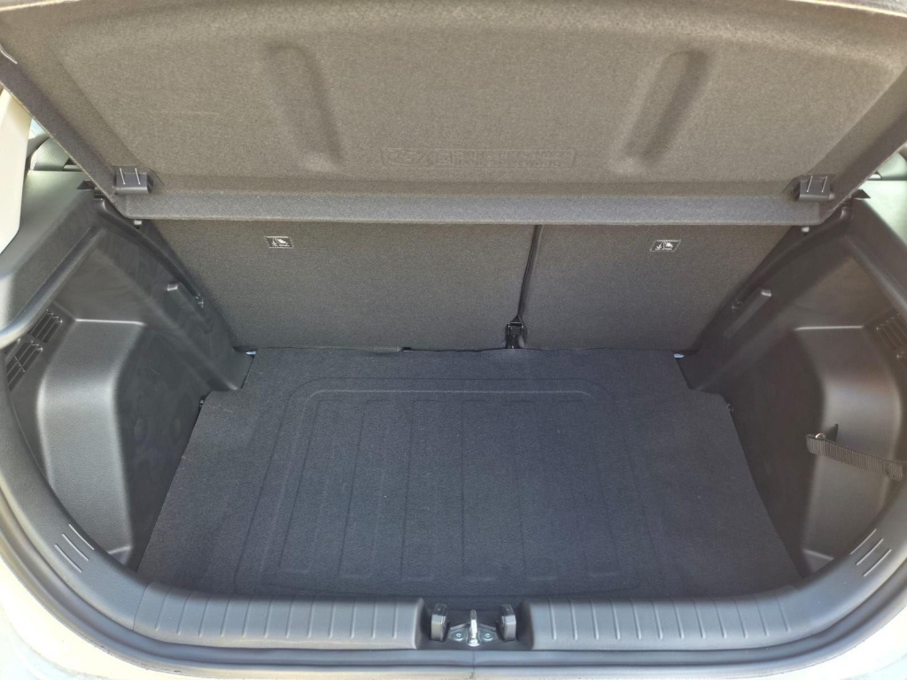 HYUNDAI i20 1.0 Gasoline 90hp - ref: 7-63423 - Photo 9