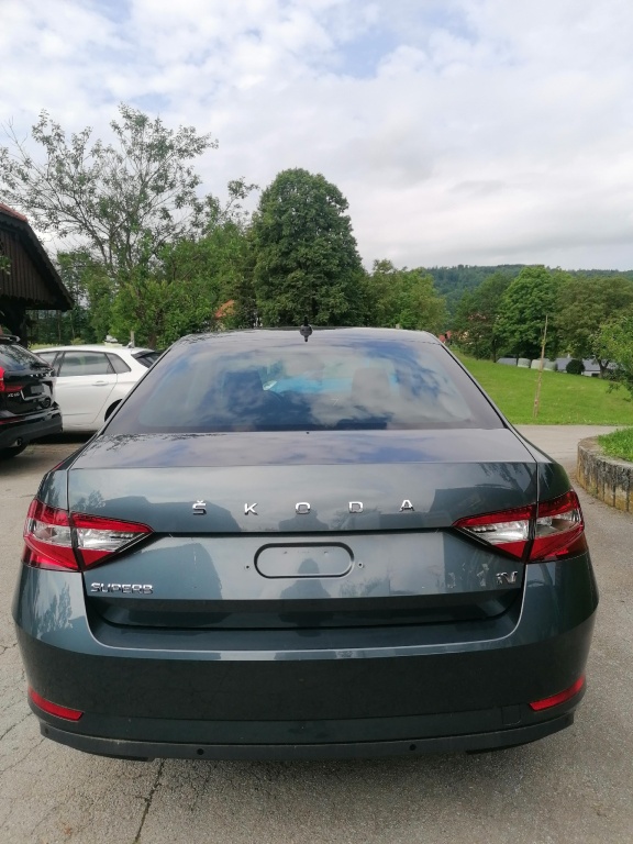 SKODA Superb iV PLUS 1.4 TSI Plug-in Hybrid 218HP DSG - ref: 7-63428 - Photo 11