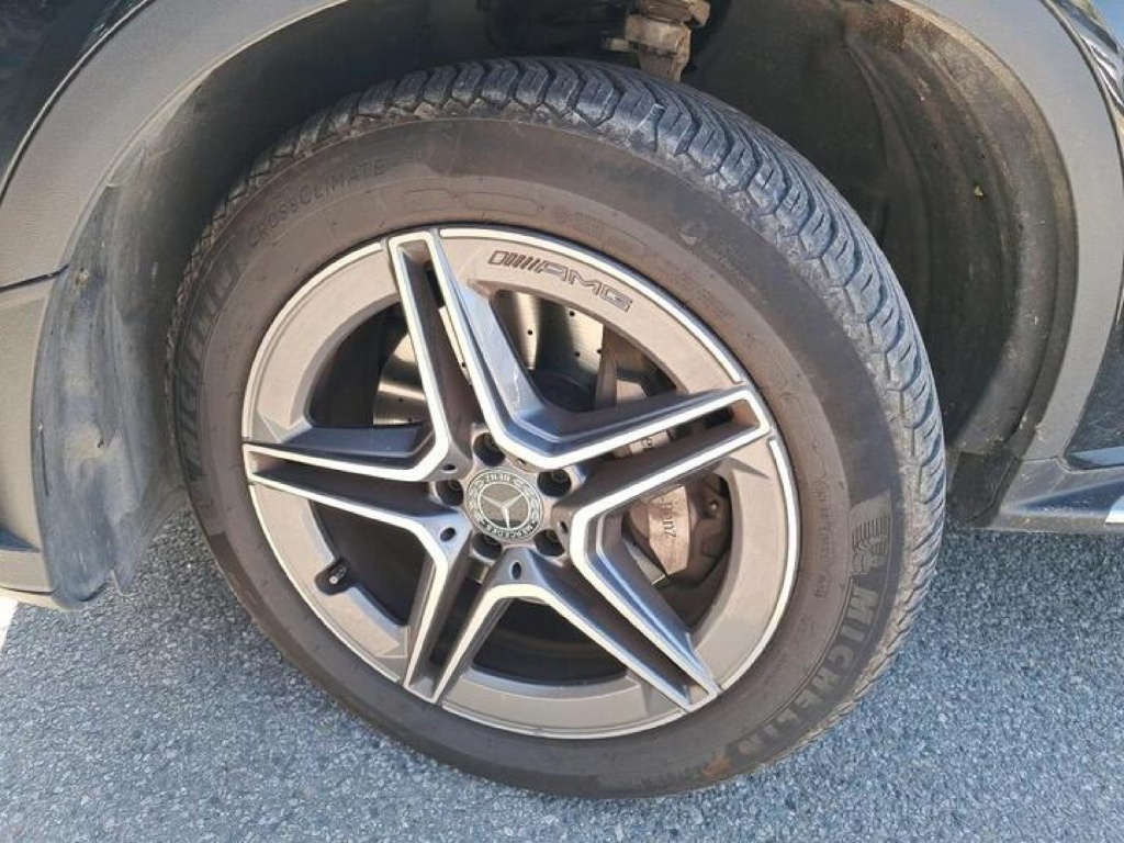 MERCEDES GLC AMG-Line 300 4Matic - ref: 7-63560 - Photo 12
