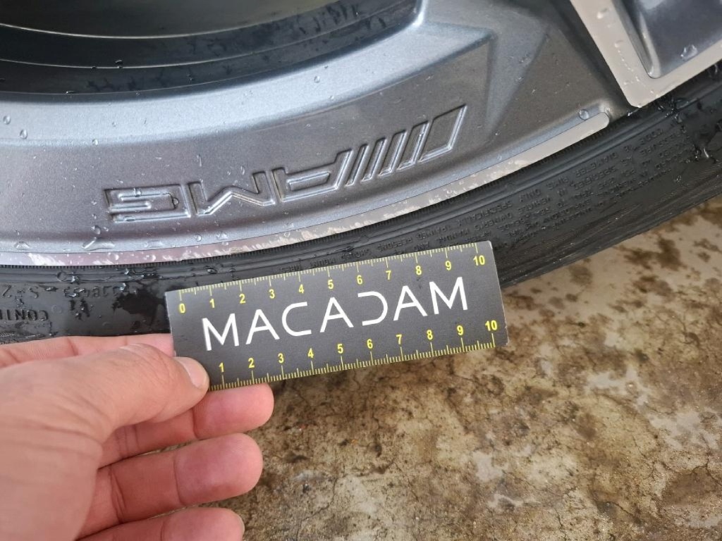 MERCEDES CLA AMG-Line 250 e - ref: 7-63561 - Photo 17