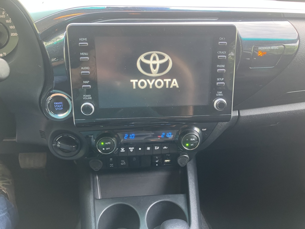 TOYOTA Hilux Comfort Double Cab 2.8 DIESEL A/T - ref: 7-64458 - Photo 13