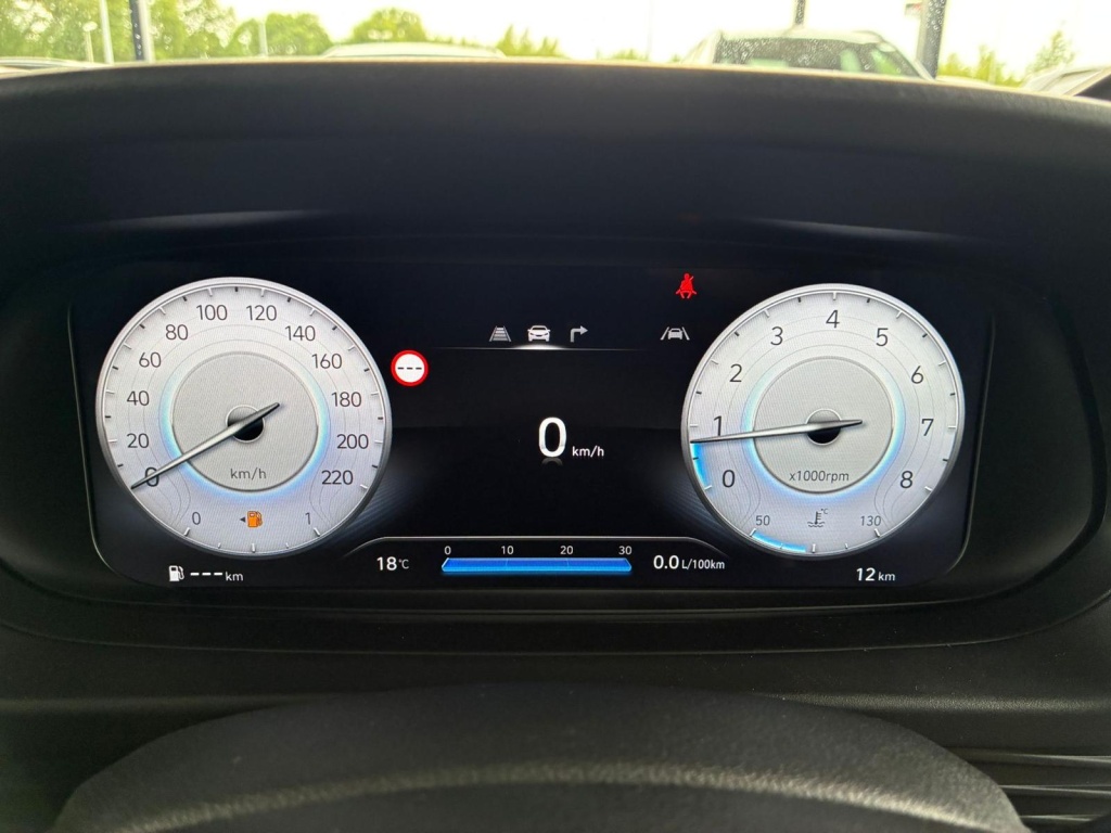 HYUNDAI i20 Pure 1.2 MPI - ref: 7-66053 - Photo 11