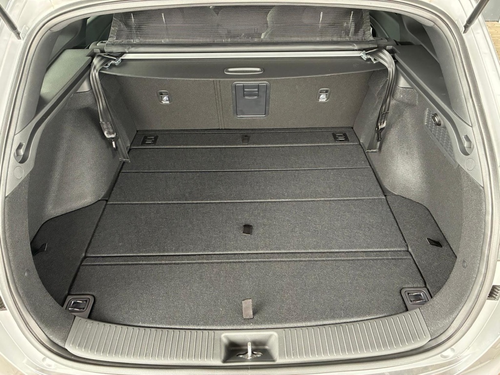 HYUNDAI i30 Comfort Plus Kombi 1.0 TGDI DCT - ref: 7-66278 - Photo 8
