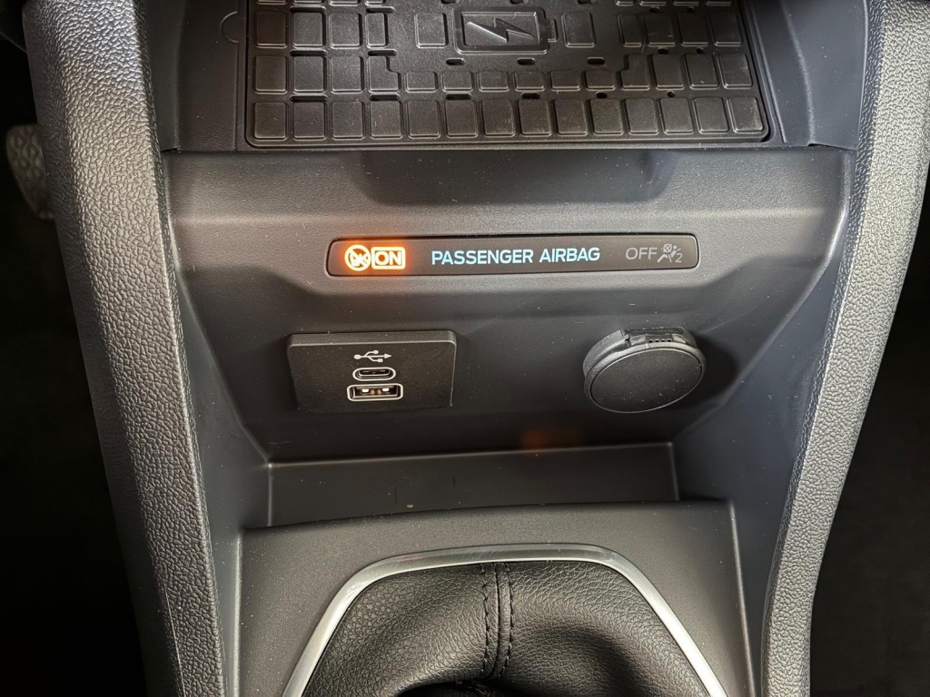 FORD Tourneo Titanium 1.0 EcoBoost - ref: 7-66423 - Photo 19