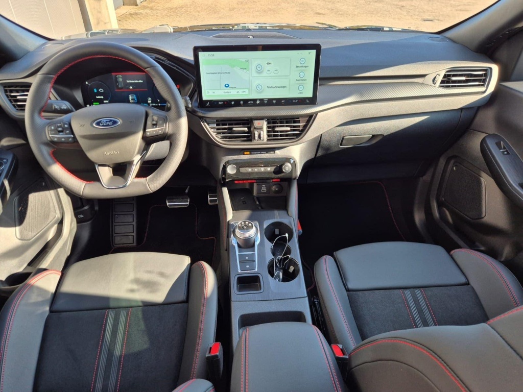 FORD Kuga ST-Line 2.5 Plug-in Hybrid Gasoline 242hp - ref: 7-66504 - Photo 15