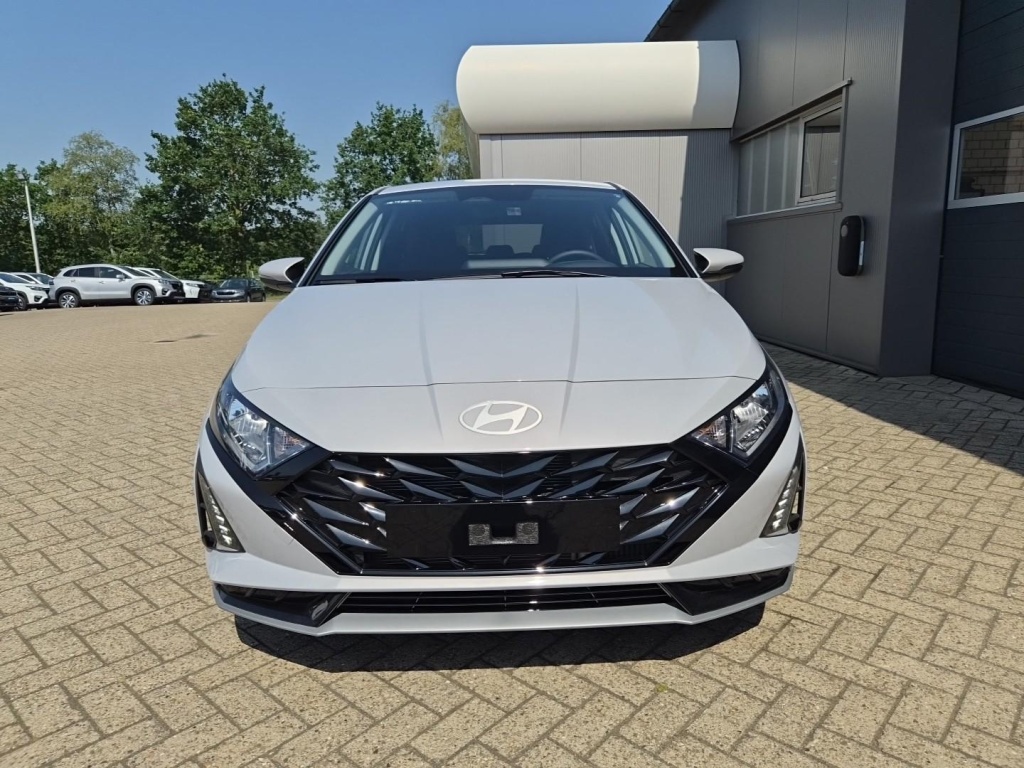 HYUNDAI i20 Trend 5-türig 1.0 Gasoline 90hp - ref: 7-66546 - Photo 8