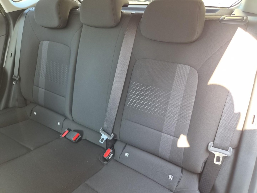 HYUNDAI i20 Trend 1.0 Gasoline 90hp - ref: 7-66547 - Photo 11