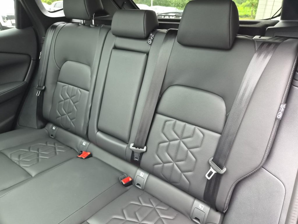 NISSAN Qashqai Tekna 1.3 Gasoline 158hp - ref: 7-66572 - Photo 14