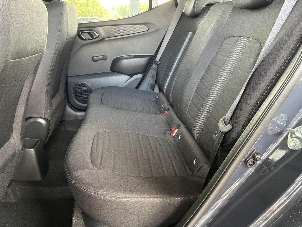 HYUNDAI i10 4-Sitzer Pure 1,0 Navi - ref: 7-66680 - Photo 6