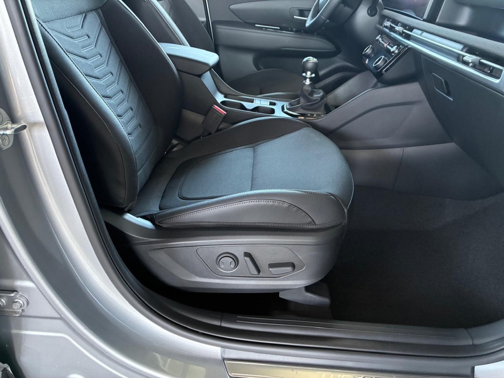 HYUNDAI Tucson Comfort Plus 1.6 T-GDI 2WD 48V - ref: 7-66681 - Photo 9