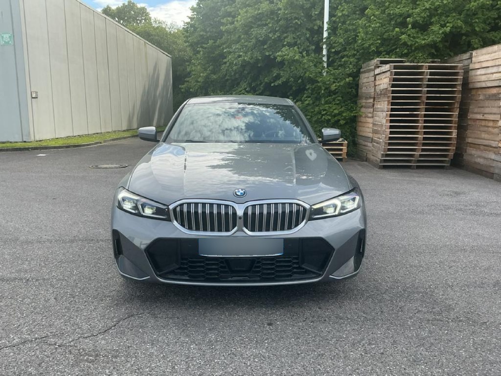 BMW 330 3er - 330e xDrive M Sport (EURO 6e) SOH 100% 2.0 Plugin Hybrid (Benzin) 184hp xDrive - ref: 7-66900 - Photo 2