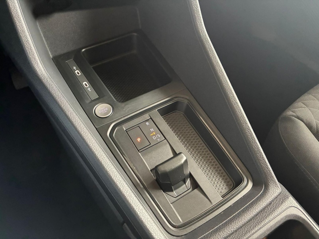 VOLKSWAGEN Caddy Life eHybrid 1.5 PHEV 150 PS DSG - ref: 7-67169 - Photo 17