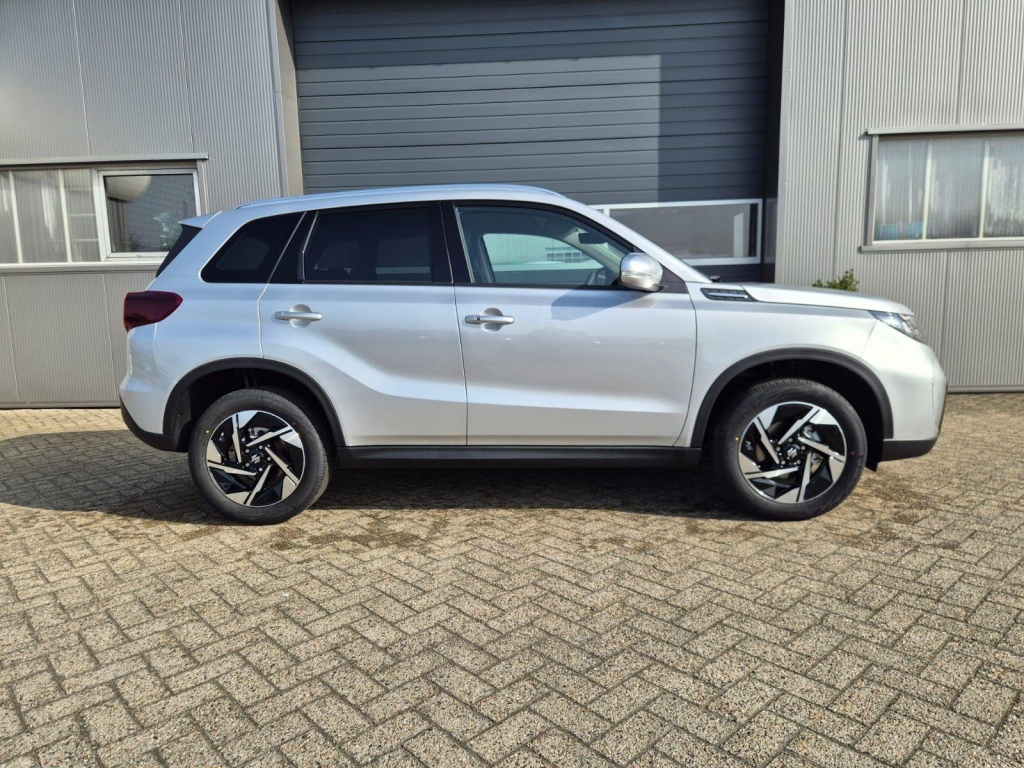 SUZUKI Vitara Comfort+ 1.4 Gasoline 110hp - ref: 7-67203 - Photo 6