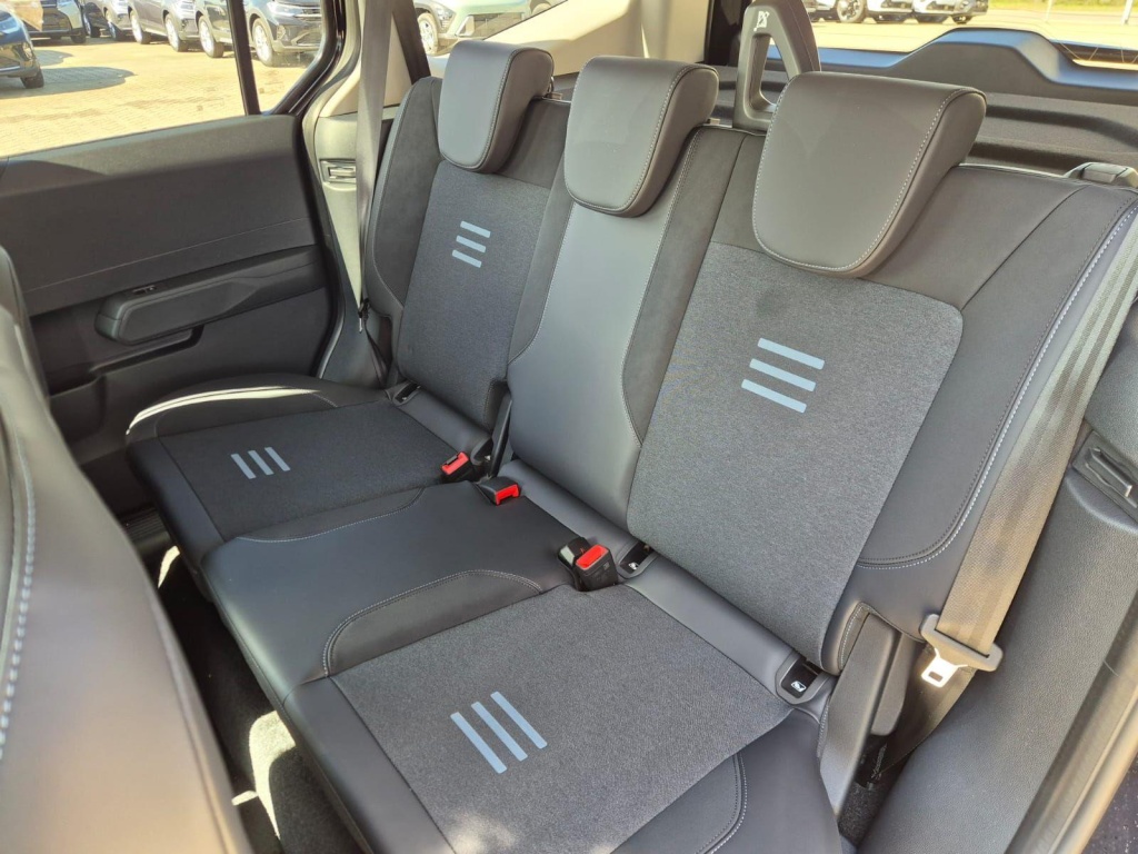 FORD Tourneo Active 1.0 Gasoline 125hp - ref: 7-67214 - Photo 13