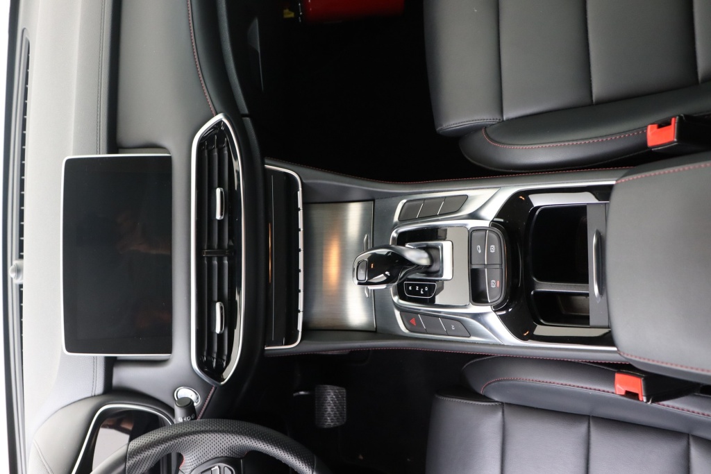 MG HS Comfort 1,5 PHEV 6AT 162 hp - ref: 7-67404 - Photo 12