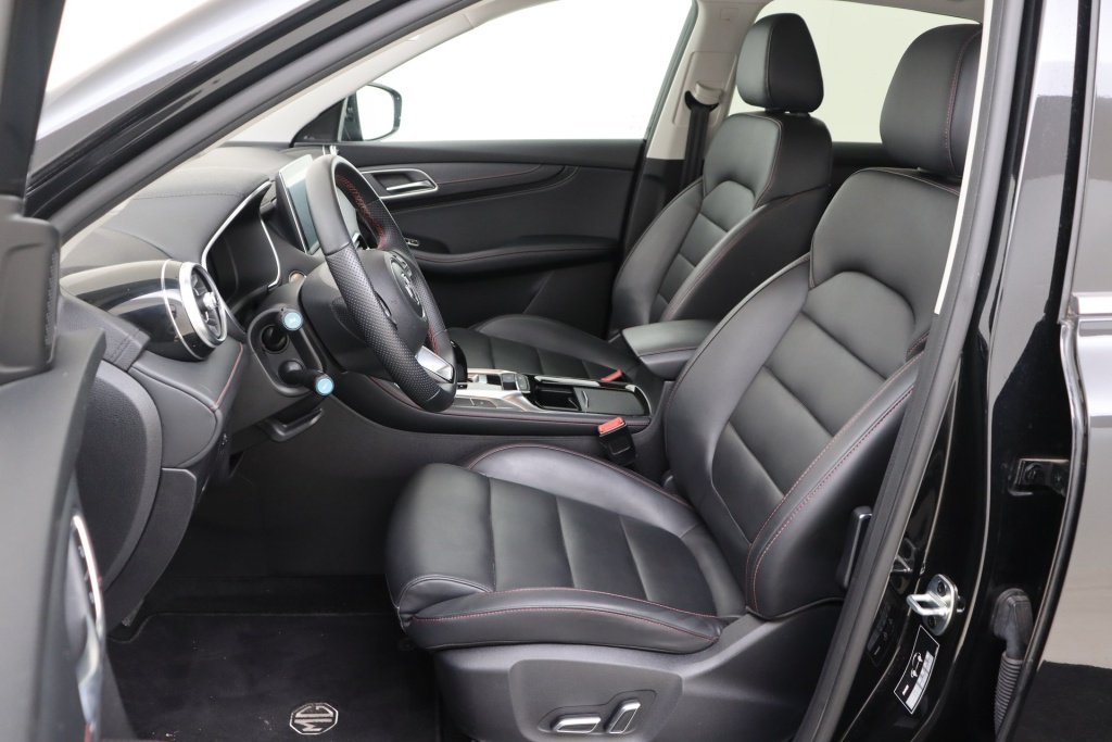 MG HS Comfort 1,5 PHEV 6AT 162 hp - ref: 7-67404 - Photo 13