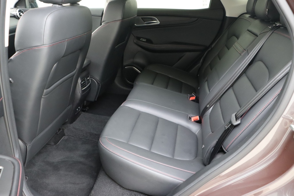 MG HS Comfort 1,5 PHEV 6AT 162 hp - ref: 7-67405 - Photo 16