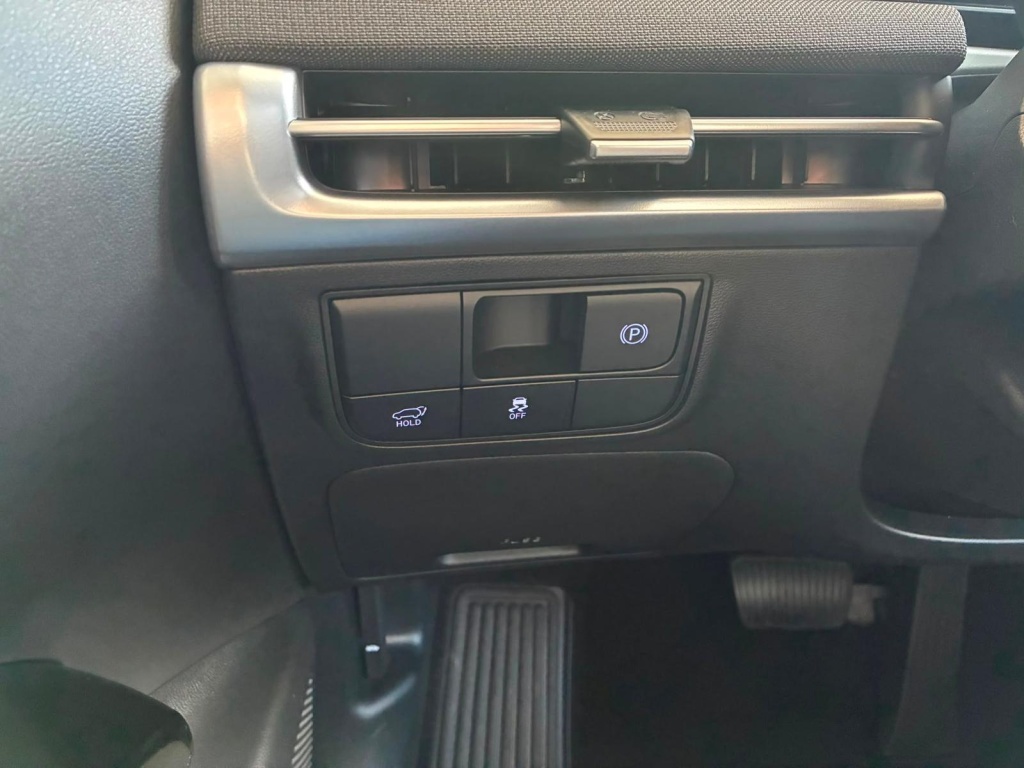 HYUNDAI Tucson Comfort Plus 2WD 1.6 T-GDI 48V DCT - ref: 7-67583 - Photo 20