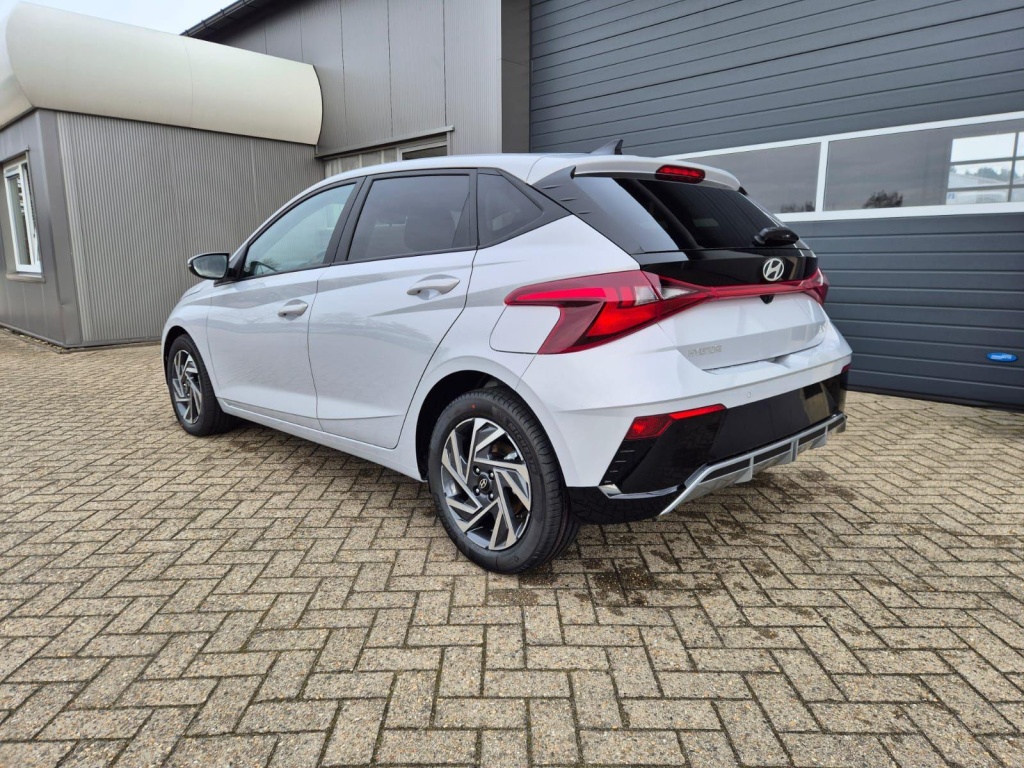 HYUNDAI i20 Trend 1.0 Gasoline 90hp - ref: 7-68025 - Photo 3
