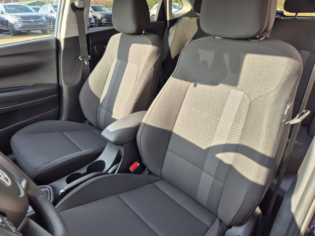 HYUNDAI i20 Trend 1.0 Gasoline 90hp - ref: 7-68026 - Photo 11