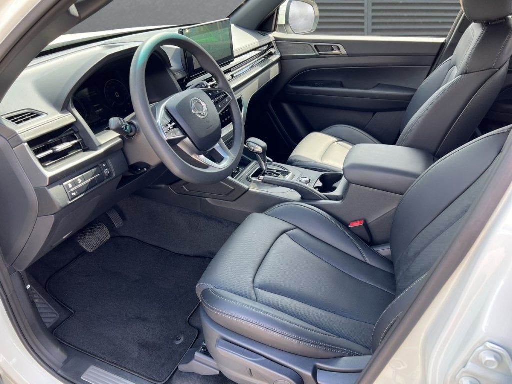 KGM Musso Grand Style 2,2 e-Xdi Automatik 4x4 - ref: 7-68707 - Photo 4