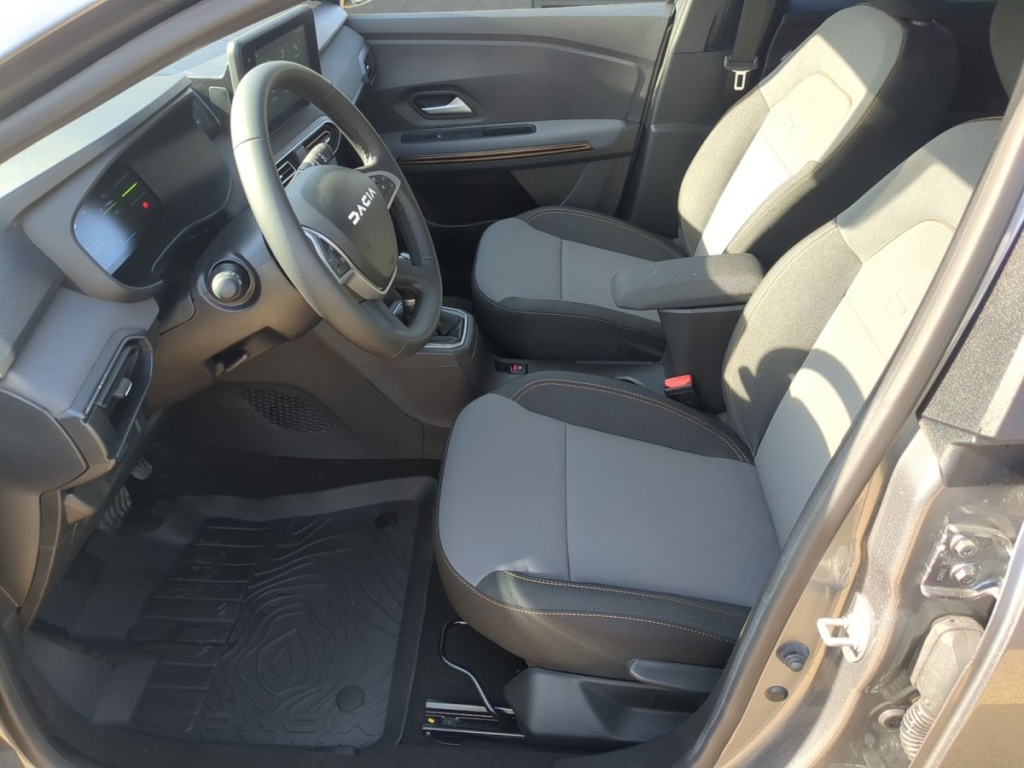 DACIA Jogger Extreme Full-Hybrid 140 - ref: 7-68712 - Photo 4
